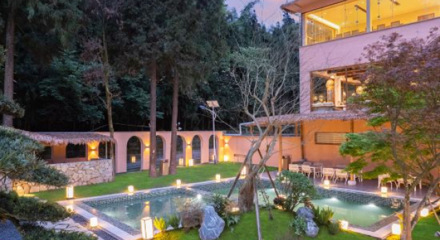Tree Summer 13 · Summer Wood Forest Oxygen Healing Inn (Ya’an Bifen Gorge Branch), Reserva ahora Hotel Ya'an Sichuan