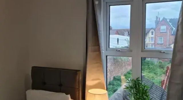 Fields Home a Stunning 3 Bedroom-Sleeps 5, Rezervasyon Otel Kettering 