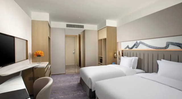 Четырёхместный номер Standard Crowne Plaza Fuzhou South by IHG