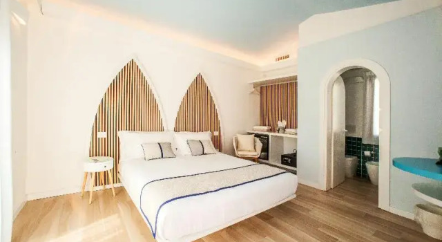 Семейный номер Standard с 2 комнатами с балконом Hotel New Barcavela