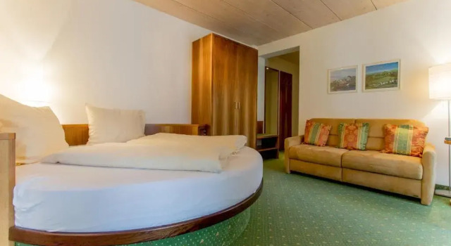 Полулюкс Hotel Stroblerhof