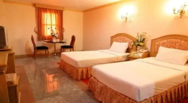 Двухместный номер Standard 13 Coins Ngamwongwan Hotel