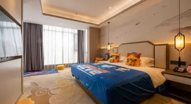 Люкс Ruijing Hotel (Wuhan Guiyuan Temple Zhongjiacun Subway Station Store)