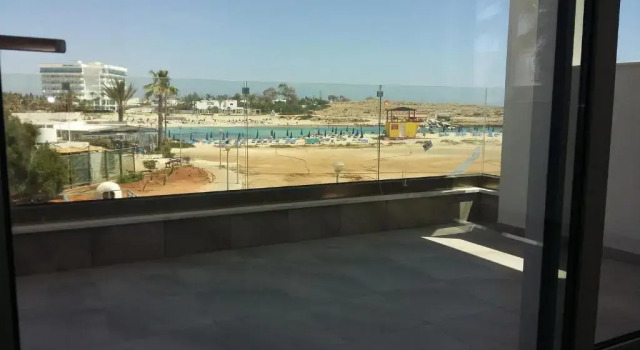 Апартаменты Superior Christophers Sandy Beach Suites