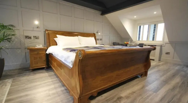 Люкс Grand Quinlan & Cooke Boutique Townhouse and QCs Seafood Restaurant