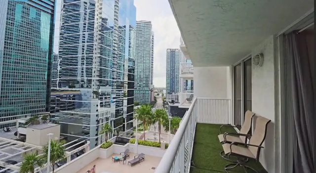Апартаменты Deluxe OneLuxStay in the Heart of Brickell