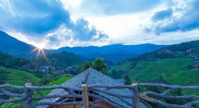 360 panoramic Hotel (Longji terrace viewing platform store)
