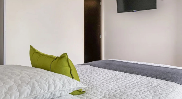 Номер Standard Hotel Bogota Alpes Castellana
