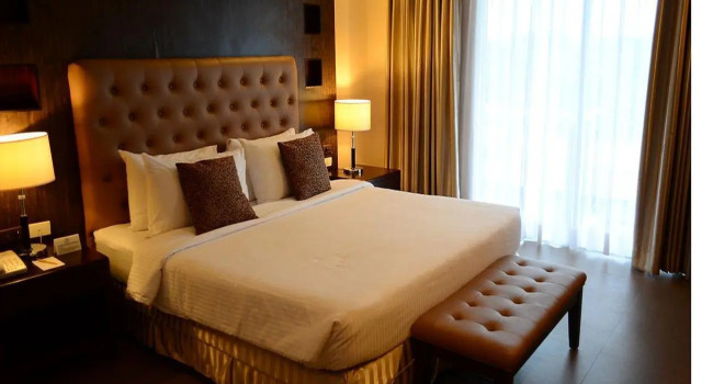 Полулюкс N Hotel