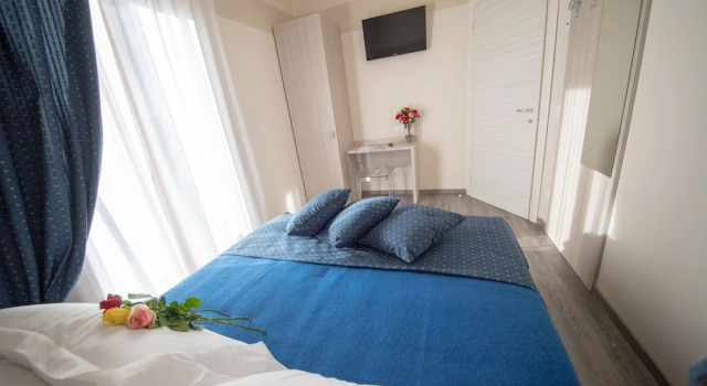 Семейный люкс HOME HOTEL