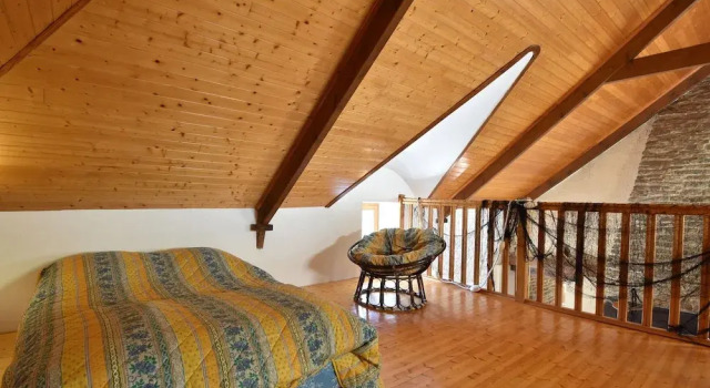 House in a Former Mill, Surrounded by a Large Garden and Outdoor Play Area, Rezervasyon Otel Bannalec Finistère