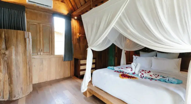 Seseh Beach Retreat Villas