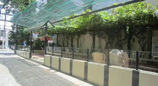 Thong Nhat Hotel(Khách sạn Thống Nhất), Rezervovat Hotel Hotely v Ninh Thuan s parkováním, Parkování