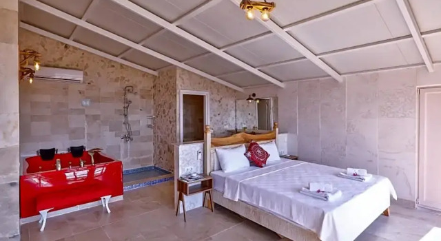 Люкс с видом на море Mojo Boutique Hotel