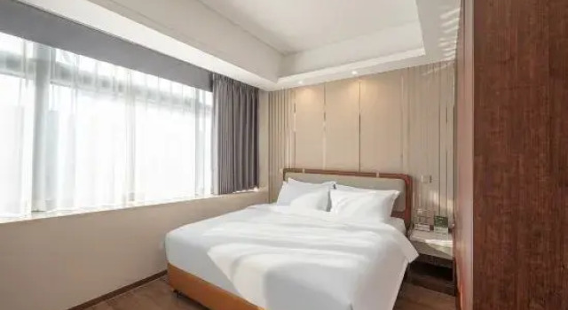 Люкс Executive Madison Hotel Dalian Harbor Square, Donggang Business District