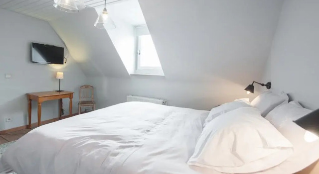 B&B Cense de la Tour, Rezerwuj Bed and Breakfast Mont-Saint-Guibert 