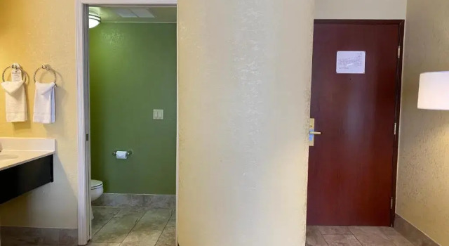 Номер Standard Spark By Hilton Grand Rapids