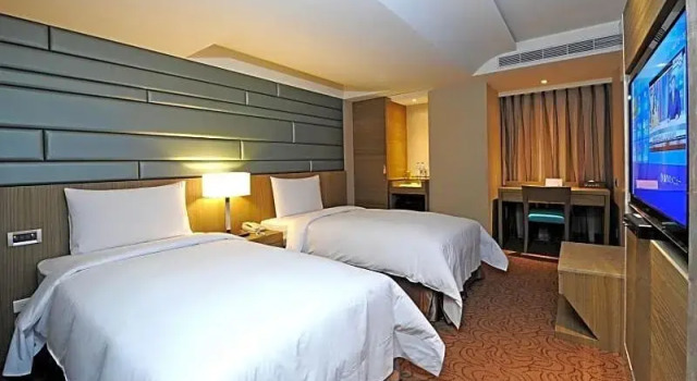 Run of House International Citizen Hotel