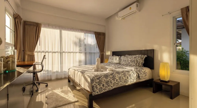 2 Bedroom Villa Lily Short walk to Beach SDV003-By Samui Dream Villas, Забронировать Вилла Отели Сураттхани с парковкой, Парковка