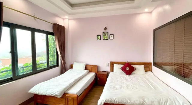 Трёхместный номер Standard с балконом Homestay 715 View Sapa