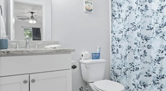 Коттедж Comfort Trendy at Hoyt Two Homes
