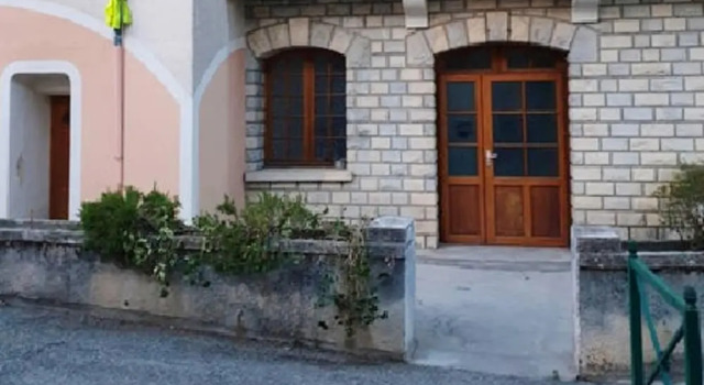 Apartment With one Bedroom in Saint-étienne-les-orgues, With Shared Pool and Wifi - 13 km From the Slopes