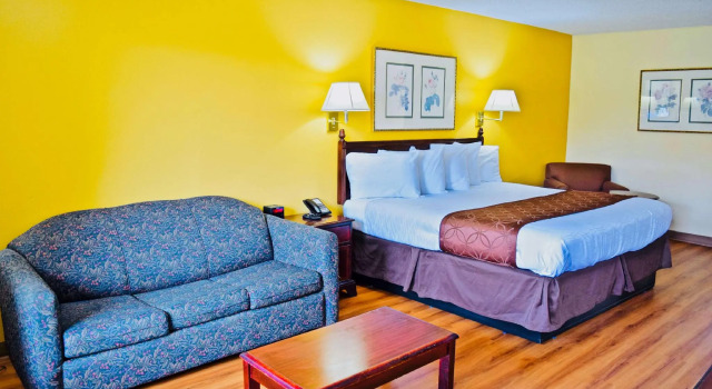 Двухместный номер Standard Days Inn by Wyndham Burleson Ft. Worth