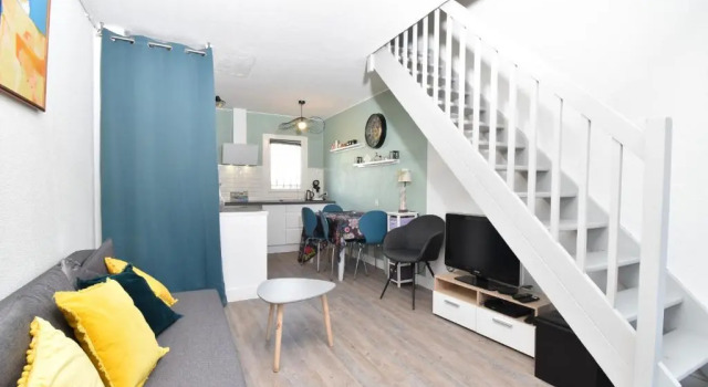 Maison T3 proche plage, Rezerwuj Hotel Hotele w Camargue z parkingiem, Parking