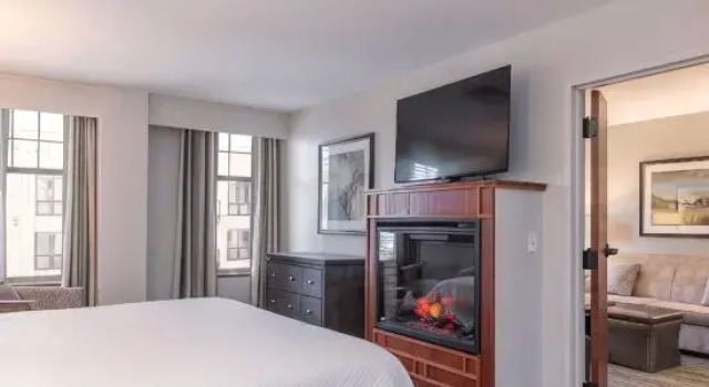 Suite Platinum CopperLeaf Boutique Hotel & Spa; BW Premier Collection