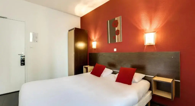 Трёхместный номер Classic Hôtel Du Midi