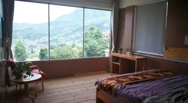 Green Hostel & Sunny Guesthouse, Varaa Hostelli Edulliset hotellit kohteessa Yunnan