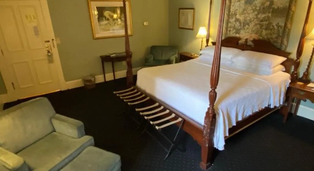 Foley House Inn, Забронировать Отель «постель и завтрак» Отели Саванны с завтраком, рядом с Troup Square, Завтраки