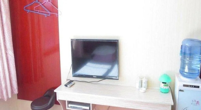 Wuqiao Jianshun Inn, Book Hotel Hoteller i Hebei med parkering, Parkering
