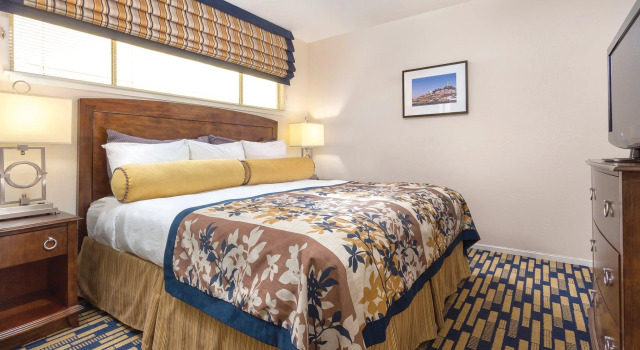 Люкс c 1 комнатой The Suites at Fishermans Wharf