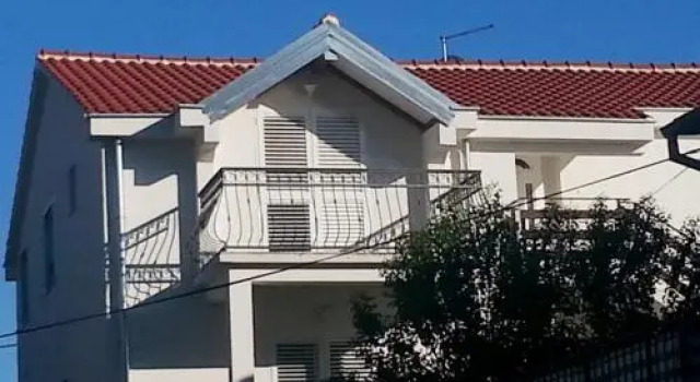 Holiday home Sea La Vie, Забронировать Апартаменты/квартира Сукошан Задарская жупания, рядом с Пляж Марина Далмация