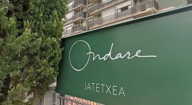 Hotel Mondragón, Rezerwuj Hotel Hotele w Baskonia z parkingiem, Parking