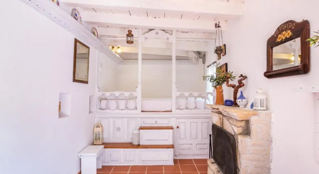 Коттедж Olive Grove Cottage