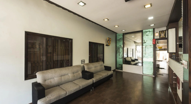 OYO 9918 Sri Venkatesha Residency, Rezervovat Hotel Hotely v Bangalore s parkováním, Parkování