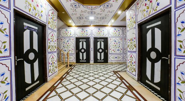 Collection O 36316 Hotel White Palace