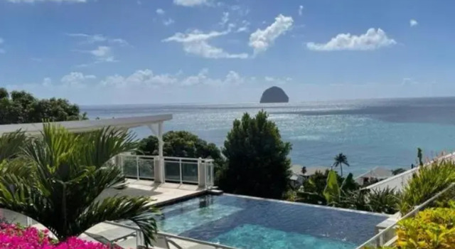 Апартаменты Eleven Studio Moderne et Chic au Diamant Martinique