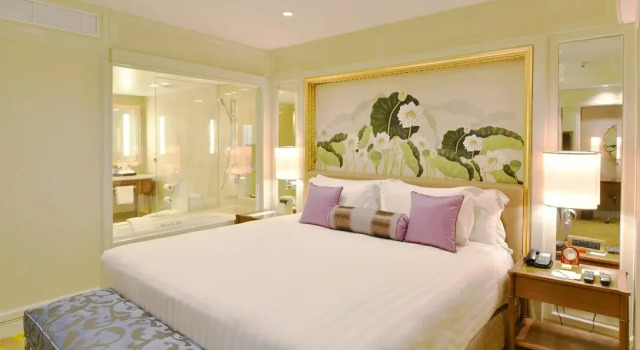 Номер Premier Dusit Thani Manila