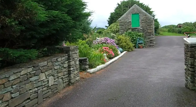 Reenmore Farmhouse, Prenota Hotel Hotel a Munster con parcheggio, Parcheggio