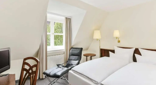 Двухместный номер Standard elaya hotel Klösterle Noerdlingen, Trademark by Wyndham