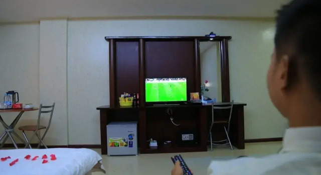 Номер Deluxe King & Queen Hotel