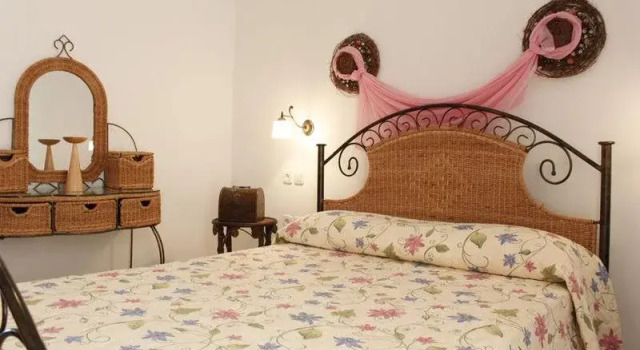 Mirabeli Apartments & Suites, Prenota Appartamento Hotel a Pollonia con colazione, Colazione