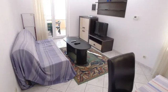 Apartment For Six Persons With Two Bedrooms Located 70M From Beach With Sea View
