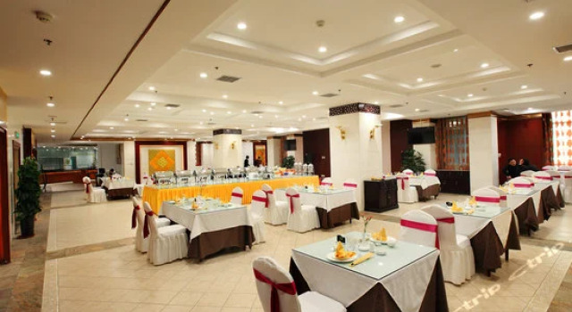 Oasis, Book Hotel Qinhuangdao Hebei