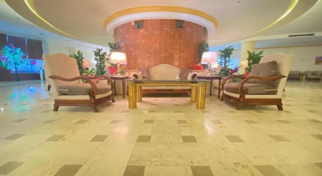 Dexon – Roma Hotel