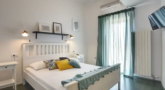 Villa in Medulin With Garden, Private Pool and Sauna Near the Center