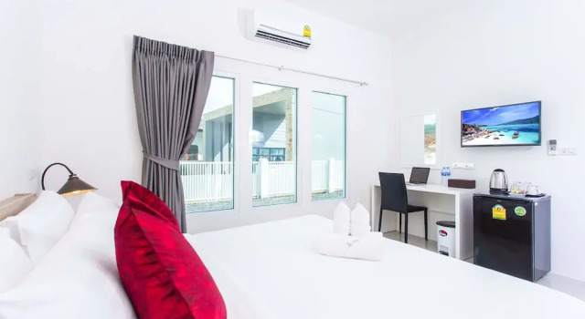 Номер Deluxe The Way Phuket Resort